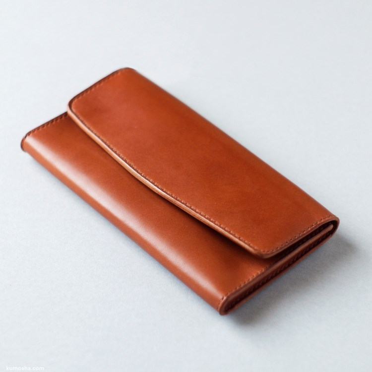 kumosha's handstitched leather pouch