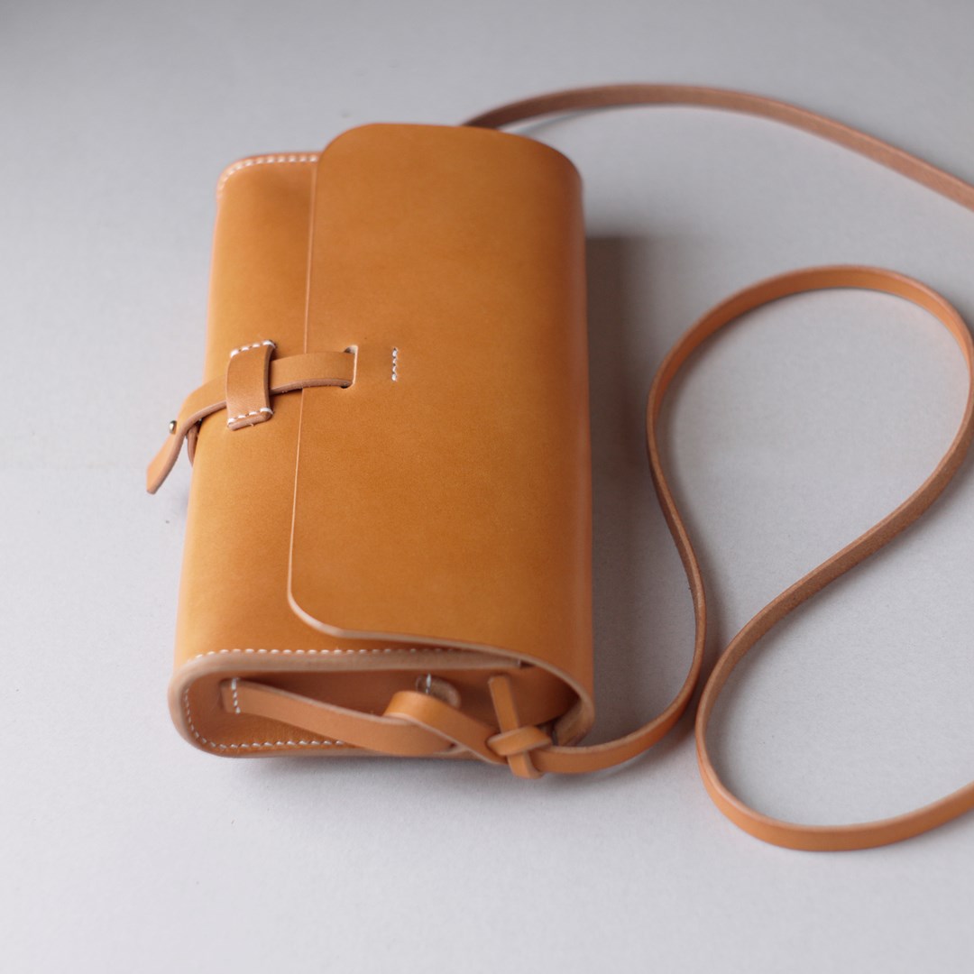 kumosha hand stitched leather bag mimi