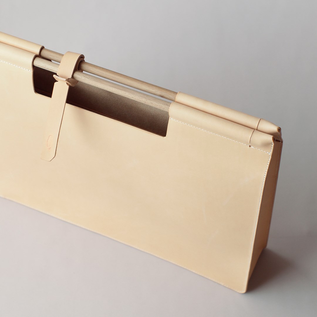 leather document case A3 with teak wood handle photographer artists portfolio presentation case