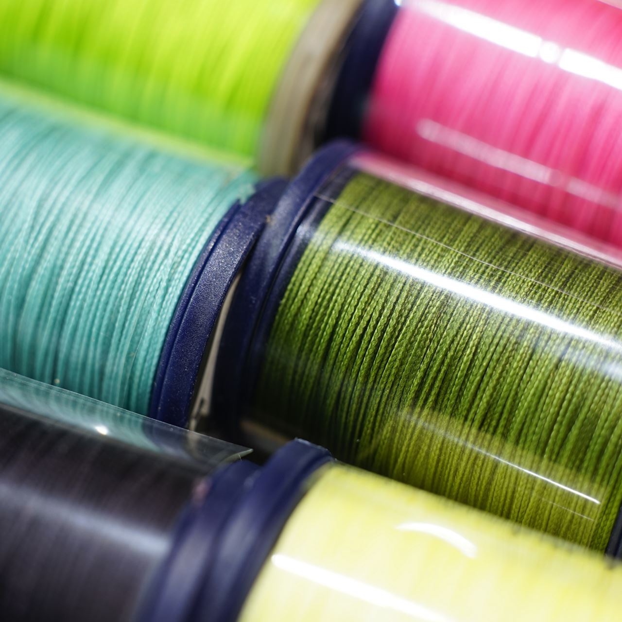 六花ポリエステル編織糸の販売を開始しました