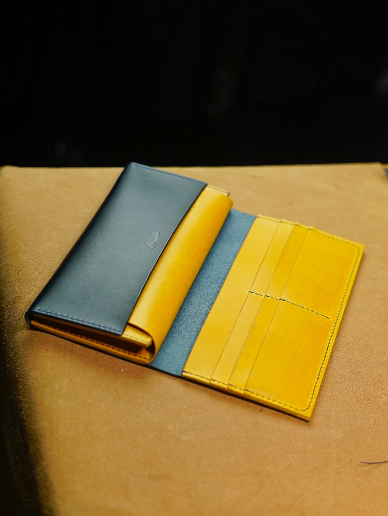 紺と黄の長財布２型をつくる　その２