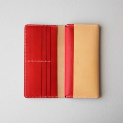 生成りと赤の長財布２型が完成しました
