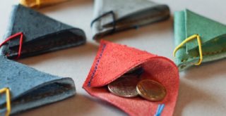 kumosha hand stitched leather coin case